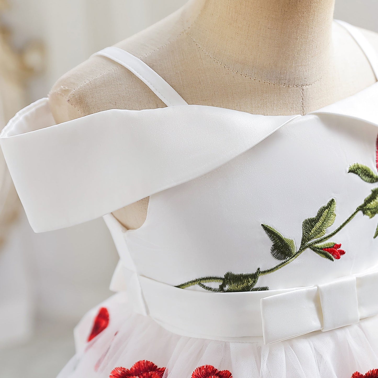 子供ドレス 発表会ドレス オフショルダー 膝丈スカート フォーマル JD0159